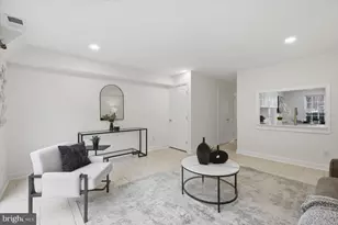 8141 Kingsway Ct, Springfield, VA 22152 - Photo 3