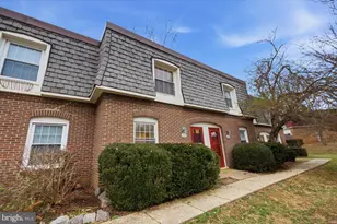 8141 Kingsway Ct, Springfield, VA 22152 - Photo 3