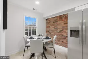 8141 Kingsway Ct, Springfield, VA 22152 - Photo 9