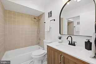 8141 Kingsway Ct, Springfield, VA 22152 - Photo 17