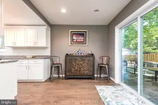 8601 Cromwell Dr, Springfield, VA 22151 - Photo 15