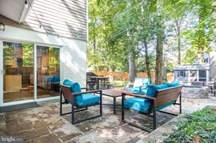 8601 Cromwell Dr, Springfield, VA 22151 - Photo 31