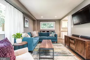 8601 Cromwell Dr, Springfield, VA 22151 - Photo 7