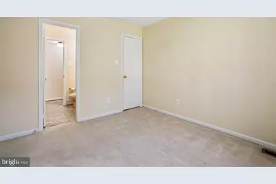 6604 Tina Lane, McLean, VA 22101 - Photo 11