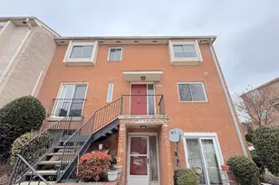 4513 Logsdon Dr, Annandale, VA 22003 - Photo 1