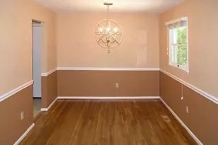 2626 Bowling Green Dr, Vienna, VA 22180 - Photo 9