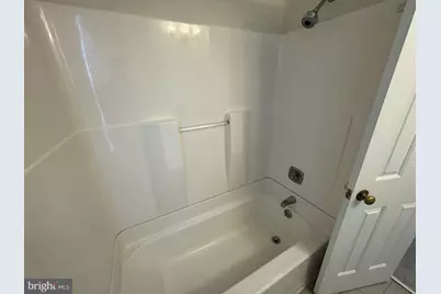 9207 Hunting Pines Place, Fairfax, VA 22032 - Photo 15