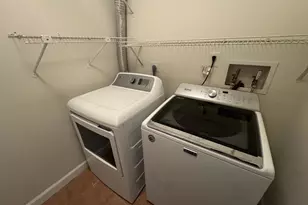 9207 Hunting Pines Pl, Fairfax, VA 22032 - Photo 11