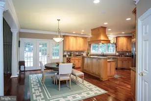 6125 Old Dominion Dr, McLean, VA 22101 - Photo 9