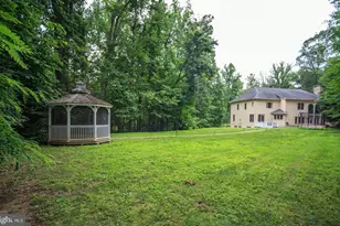 6125 Old Dominion Dr, McLean, VA 22101 - Photo 35