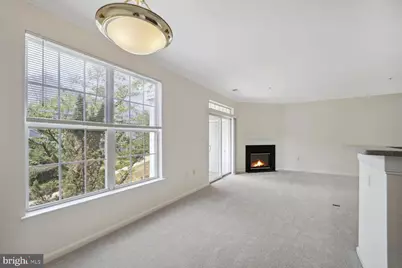 13040 Cabin Creek Road #13040, Herndon, VA 20171 - Photo 5