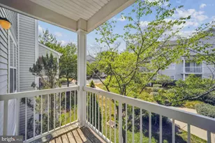 13040 Cabin Creek Rd, Herndon, VA 20171 - Photo 3