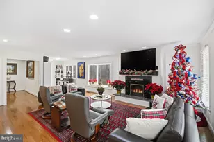 11728 Stuart Mill Rd, Oakton, VA 22124 - Photo 13