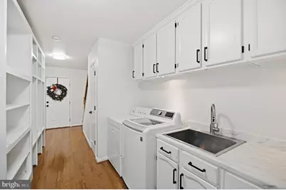 11728 Stuart Mill Road, Oakton, VA 22124 - Photo 27