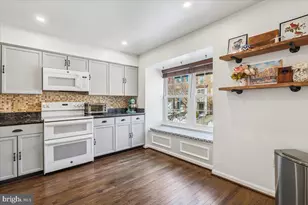 6047 Knights Ridge Way, Alexandria, VA 22310 - Photo 7