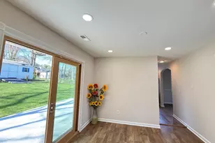 5210 Lindsay St, Fairfax, VA 22032 - Photo 7