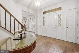 9614 Cinnamon Creek Dr, Vienna, VA 22182 - Photo 11