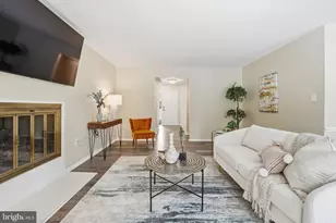 1735 Ivy Oak Square, Reston, VA 20190 - Photo 3