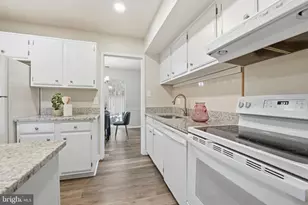 1735 Ivy Oak Square, Reston, VA 20190 - Photo 15