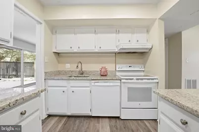 1735 Ivy Oak Square #7, Reston, VA 20190 - Photo 19