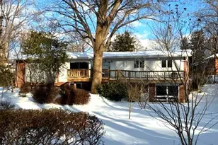 6521 Kerns Rd, Falls Church, VA 22044 - Photo 7