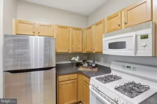 5142 Brittney Elyse Cir, Centreville, VA 20120 - Photo 23