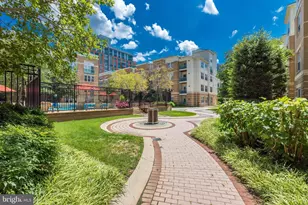 12001 Market St, Reston, VA 20190 - Photo 19