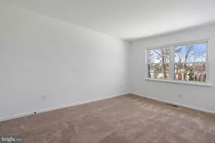 9694 Hagel Cir, Lorton, VA 22079 - Photo 15