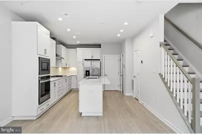 7488 Backett Wood Terrace, McLean, VA 22102 - Photo 5