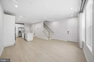 7488 Backett Wood Ter, McLean, VA 22102 - Photo 7