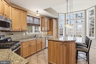 5870 Linden Creek Court, Centreville, VA 20120 - Photo 17