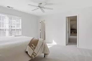 5870 Linden Creek Ct, Centreville, VA 20120 - Photo 49