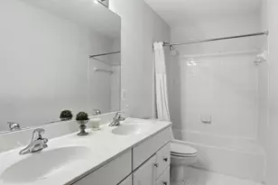 5870 Linden Creek Ct, Centreville, VA 20120 - Photo 47