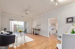 12956 Centre Park Cir, Herndon, VA 20171 - Photo 17