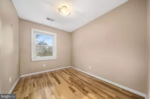 7230 Pimmit Ct, Falls Church, VA 22043 - Photo 15