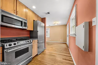 7230 Pimmit Court, Falls Church, VA 22043 - Photo 9