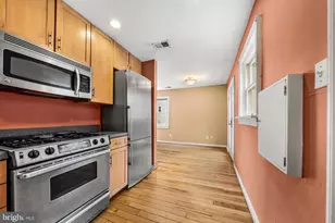 7230 Pimmit Ct, Falls Church, VA 22043 - Photo 9