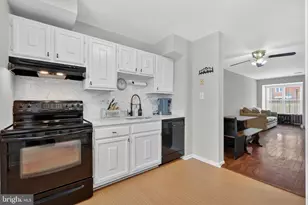 4241 Moselle Dr., Chantilly, VA 20151 - Photo 9