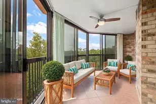 5904 Mt Eagle Dr, Alexandria, VA 22303 - Photo 1