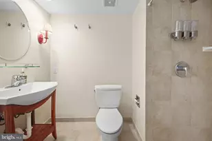 5904 Mt Eagle Dr, Alexandria, VA 22303 - Photo 21