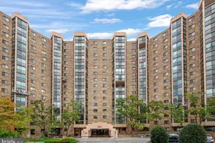 5904 Mt Eagle Dr, Alexandria, VA 22303 - Photo 33