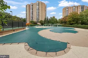 5904 Mt Eagle Dr, Alexandria, VA 22303 - Photo 29