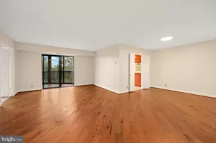 5904 Mt Eagle Dr, Alexandria, VA 22303 - Photo 3