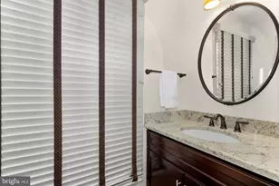 12525 Arnsley Ct, Herndon, VA 20171 - Photo 25