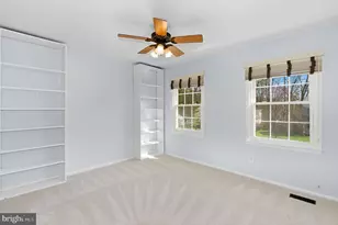 12525 Arnsley Ct, Herndon, VA 20171 - Photo 41