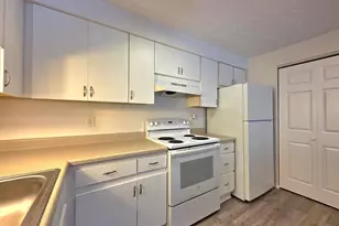 8380 Brockham, Alexandria, VA 22309 - Photo 5