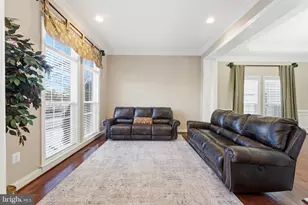 6319 Still Spring Pl, Alexandria, VA 22315 - Photo 13