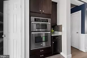 2044 Blunt Lane, Alexandria, VA 22303 - Photo 11