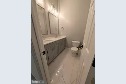 11442 Heritage Commons Way, Reston, VA 20194 - Photo 15