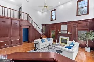 10317 Brittenford Dr, Vienna, VA 22182 - Photo 13